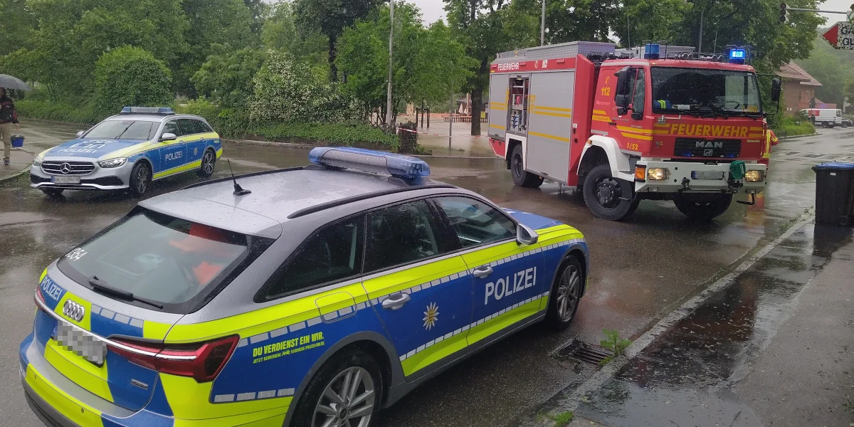 Zwei Einschlagschalter für den Rauchabzug direkt nebeneinander